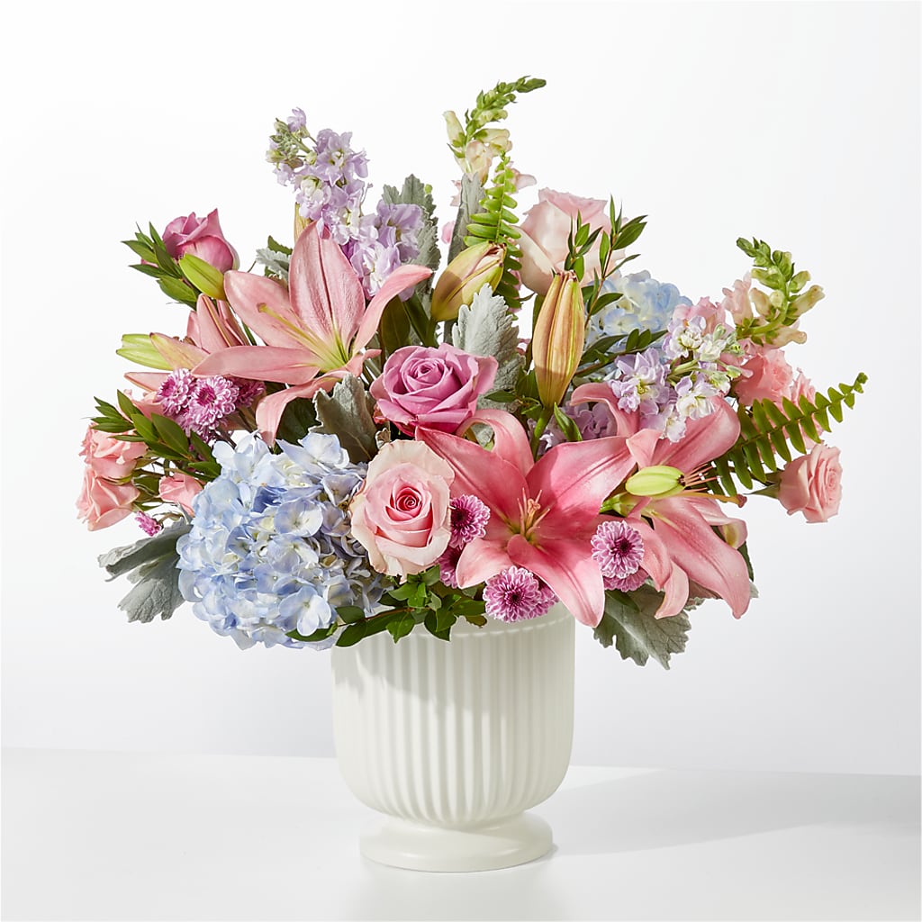 【レア】 a Fabulous Thing in Rose D'ERLANGER Wonderland Bouquet – blue, lavender, pink flower arrangement