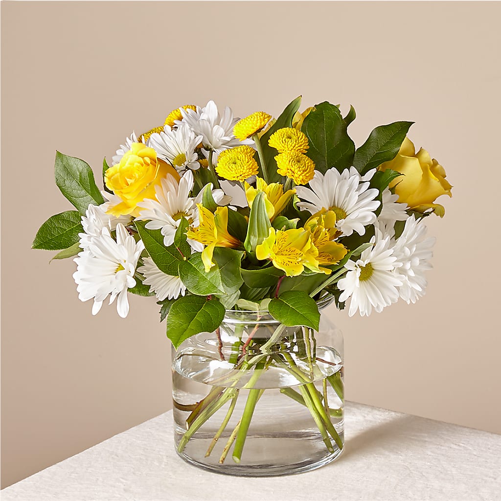 Sunny Sentiments Bouquet – Kroger, Cincinnati OH