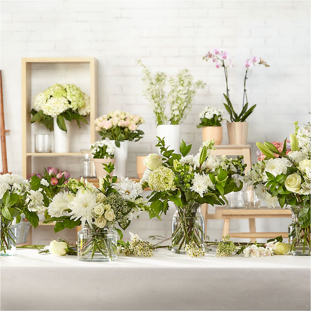 Classic Ivory – A Florist Original – Kroger, Cincinnati OH