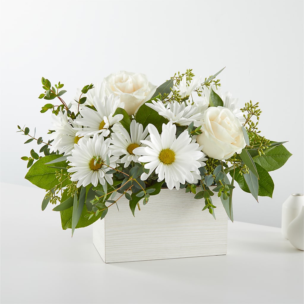 Fresh Linen Box Bouquet –  Kroger, Cincinnati OH