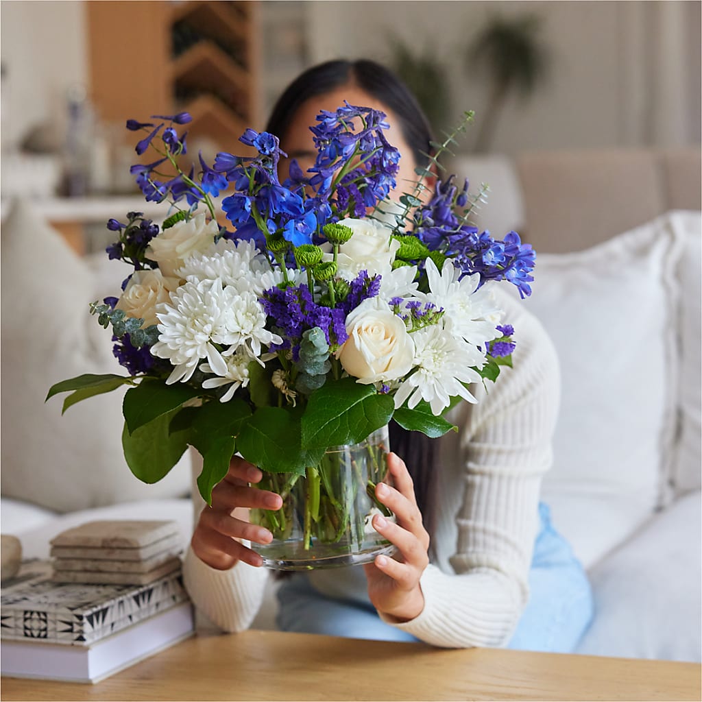 Cerulean Waves Bouquet –  Kroger, Cincinnati OH