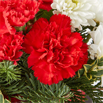 Christmas Market Bouquet –  Kroger, Cincinnati OH